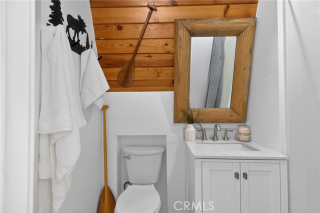 Detail Gallery Image 32 of 49 For 26980 Everest, Lake Arrowhead,  CA 92317 - 2 Beds | 2 Baths