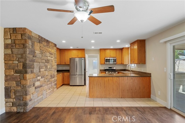 Detail Gallery Image 7 of 39 For 378 N 41st, Banning,  CA 92220 - 3 Beds | 2 Baths