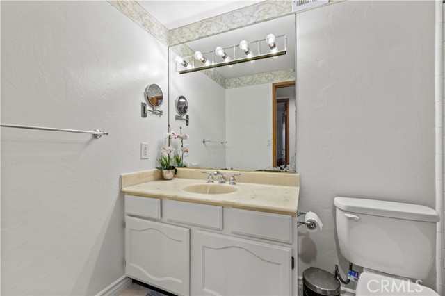 Detail Gallery Image 18 of 37 For 2245 N Parker Ct, Simi Valley,  CA 93065 - 3 Beds | 2 Baths