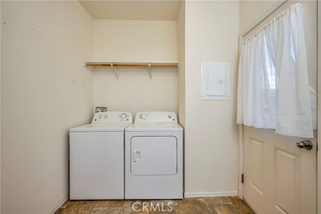 Detail Gallery Image 25 of 39 For 21065 Barnes St, Middletown,  CA 95461 - 2 Beds | 2 Baths