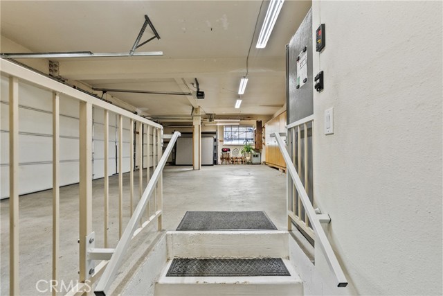 Detail Gallery Image 46 of 64 For 24436 Hampton Dr #C,  Valencia,  CA 91355 - 2 Beds | 2/1 Baths