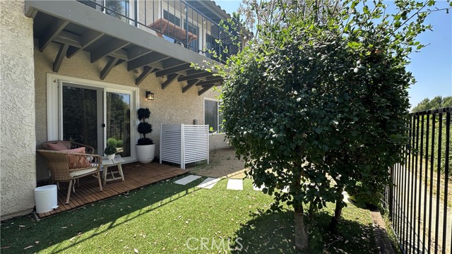 Detail Gallery Image 29 of 38 For 11467 Tampa Ave #154,  Porter Ranch,  CA 91326 - 3 Beds | 3 Baths