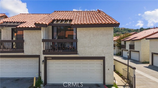 20931 Judah Lane, Newhall CA: https://media.crmls.org/medias/09773ef6-f650-472a-a506-bba187ed170c.jpg