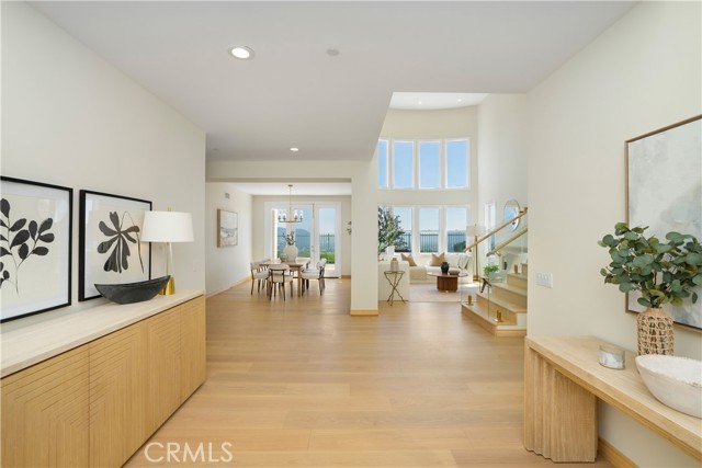 3318 Durham Court, Burbank CA: https://media.crmls.org/medias/097784ba-ff86-4b4d-b55e-633cd2153ceb.jpg