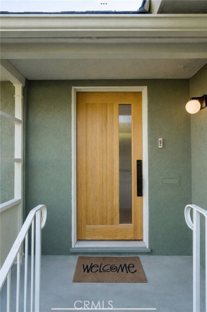 Detail Gallery Image 3 of 37 For 11623 S Dehn, Inglewood,  CA 90303 - 3 Beds | 2 Baths