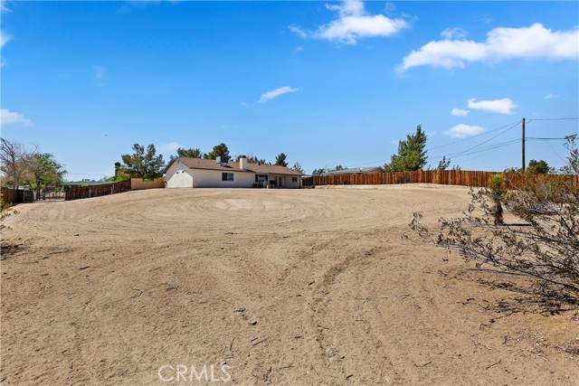 15945 Malahat RD, Apple Valley, CA 92307 thumbnail