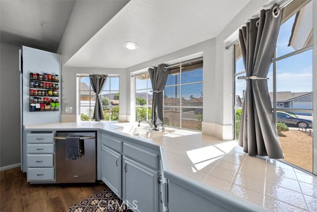 Detail Gallery Image 10 of 52 For 29639 Avenida De Sereno, Menifee,  CA 92586 - 2 Beds | 2 Baths