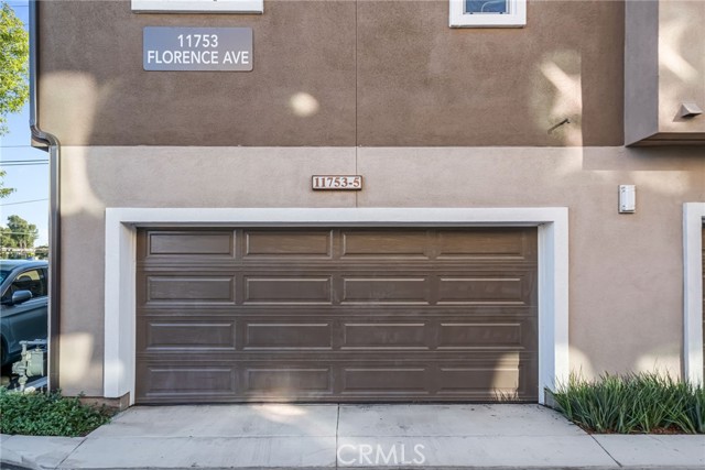 Detail Gallery Image 43 of 47 For 11753 Florence Ave #5,  Santa Fe Springs,  CA 90670 - 2 Beds | 3 Baths