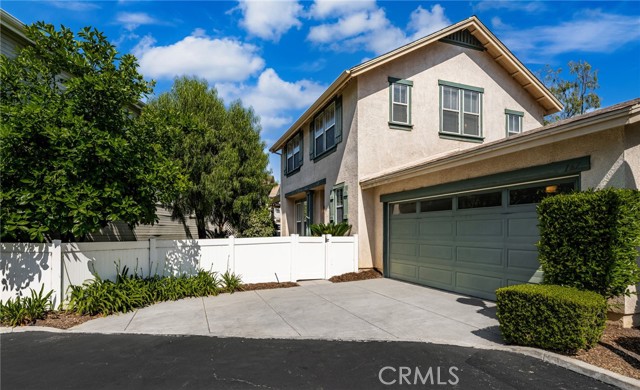 Detail Gallery Image 2 of 42 For 167 Iris Ln, Brea,  CA 92821 - 3 Beds | 2/1 Baths