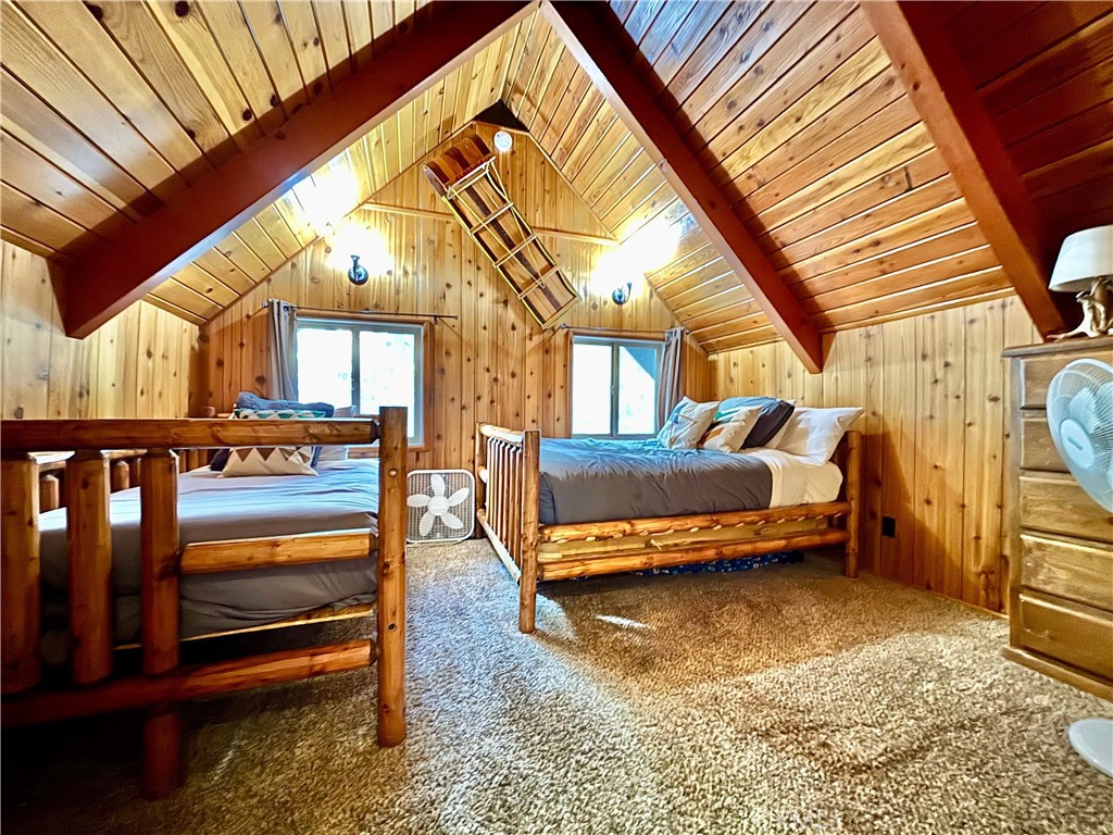 https://media.crmls.org/medias/097b7828-27a5-4d4a-a127-27693adc137a.jpg?preset=X-Large