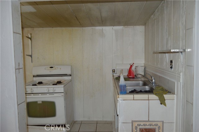 Detail Gallery Image 50 of 60 For 12263 Mountain Rd, Pinon Hills,  CA 92372 - 3 Beds | 2 Baths