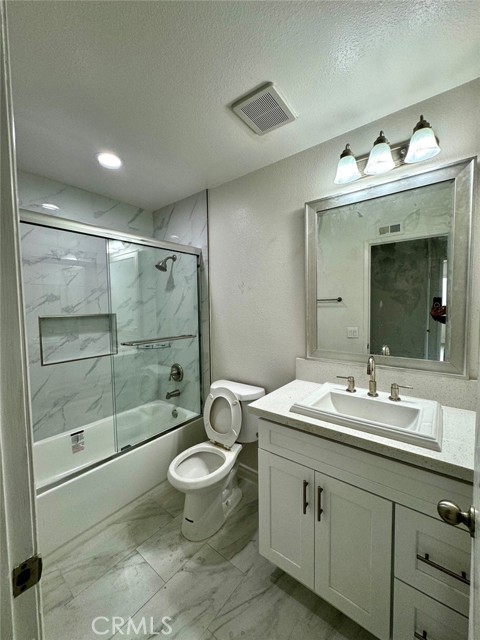 Detail Gallery Image 6 of 10 For 1124 Torino Pl, Pomona,  CA 91766 - 4 Beds | 2 Baths