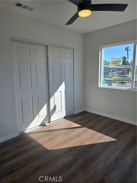 Detail Gallery Image 3 of 13 For 17748 Owen St, Fontana,  CA 92335 - 3 Beds | 1/1 Baths