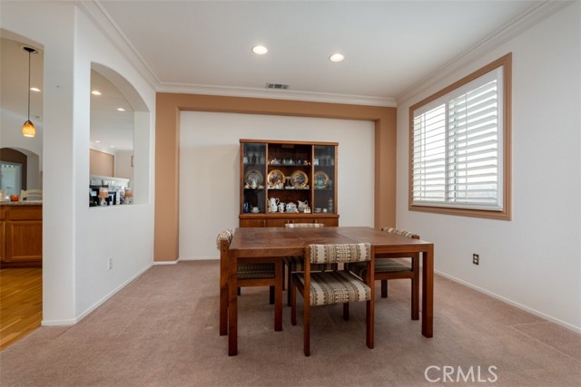 Detail Gallery Image 9 of 48 For 960 Hemingway Dr, Corona,  CA 92878 - 3 Beds | 2 Baths