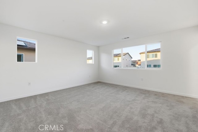 Detail Gallery Image 8 of 26 For 33226 Damask Ln, French Valley,  CA 92596 - 4 Beds | 3 Baths