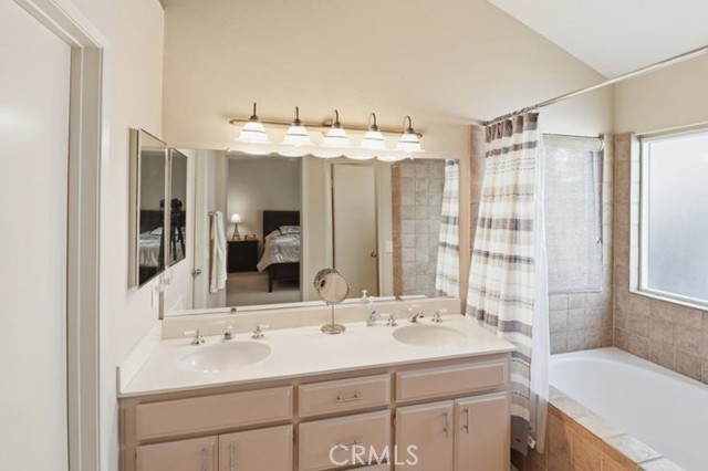 26693 Spotted Pony Drive, Corona CA: https://media.crmls.org/medias/097de2a4-ad33-4bc5-bed8-49065def8ff4.jpg