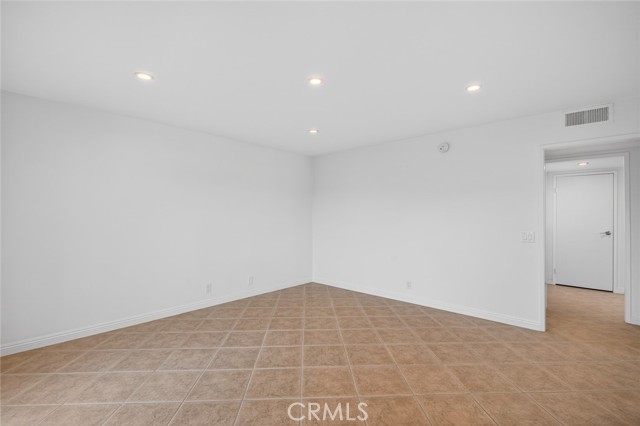 Detail Gallery Image 23 of 56 For 5532 E Vista Del Este, Anaheim,  CA 92807 - 2 Beds | 1/1 Baths