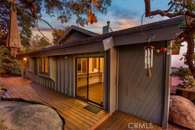 33052 Piedras Grandes, Green Valley Lake CA: https://media.crmls.org/medias/097e747b-6c20-48d2-96cc-a1cc9567e5c9.jpg
