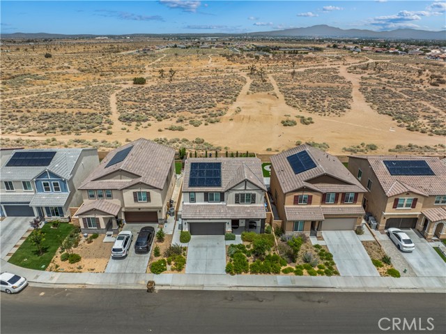 14160 Hercules Street, Hesperia CA: https://media.crmls.org/medias/09800b02-a9be-4882-930e-901836cd9c71.jpg