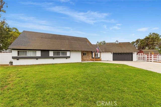 Detail Gallery Image 5 of 69 For 3330 Kips Korner Rd, Norco,  CA 92860 - 5 Beds | 3 Baths