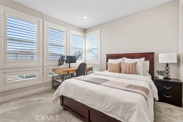 Detail Gallery Image 33 of 55 For 261 Huckleberry, Lake Forest,  CA 92630 - 5 Beds | 5/1 Baths