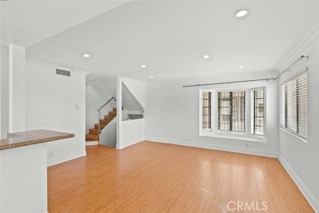 14715 Saticoy Street, Van Nuys CA: https://media.crmls.org/medias/0980edfd-ea5f-41e7-bda5-dd50775fa454.jpg