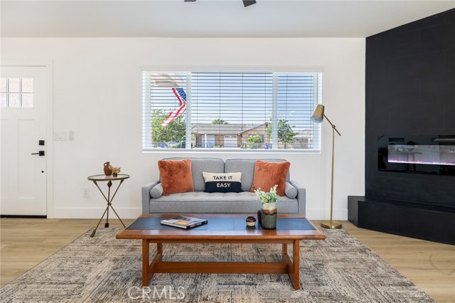 Detail Gallery Image 7 of 36 For 22717 Itasca Rd, Apple Valley,  CA 92308 - 3 Beds | 2 Baths