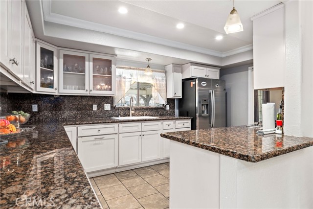 Detail Gallery Image 9 of 25 For 15503 Benfield Ave, Norwalk,  CA 90650 - 4 Beds | 2 Baths