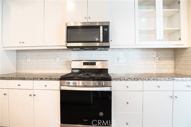 Image 21 of 61 For 12893 Breccia Way