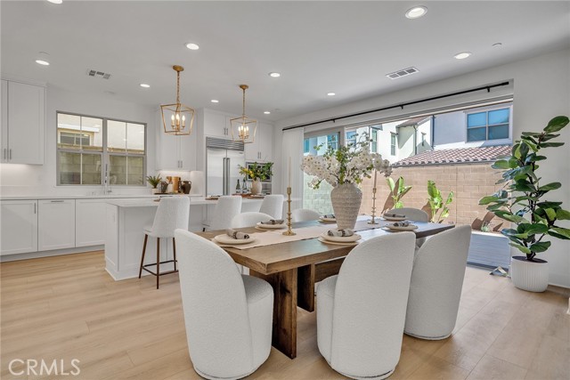 162 Somera, Irvine CA: https://media.crmls.org/medias/098388b8-4b25-4fb1-9413-284977b0e3b5.jpg