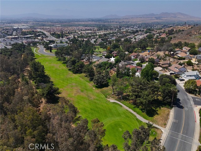 Detail Gallery Image 22 of 27 For 8308 Lakeside Dr, Jurupa Valley,  CA 92509 - 3 Beds | 2 Baths