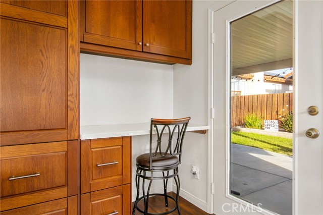 Detail Gallery Image 9 of 20 For 40160 Calle Yorba, Murrieta,  CA 92562 - 3 Beds | 2 Baths