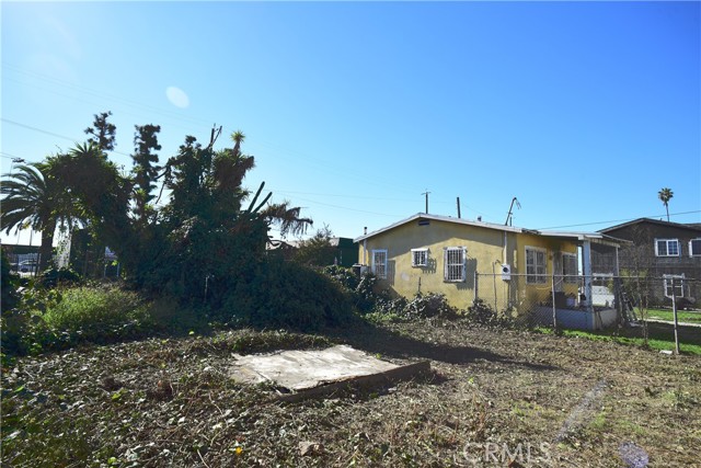 Detail Gallery Image 20 of 21 For 142 W 58th, Los Angeles,  CA 90037 - 2 Beds | 1 Baths