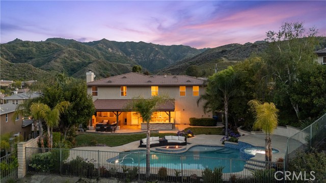 Detail Gallery Image 2 of 23 For 25865 Tulip Grove St, Stevenson Ranch,  CA 91381 - 5 Beds | 4 Baths