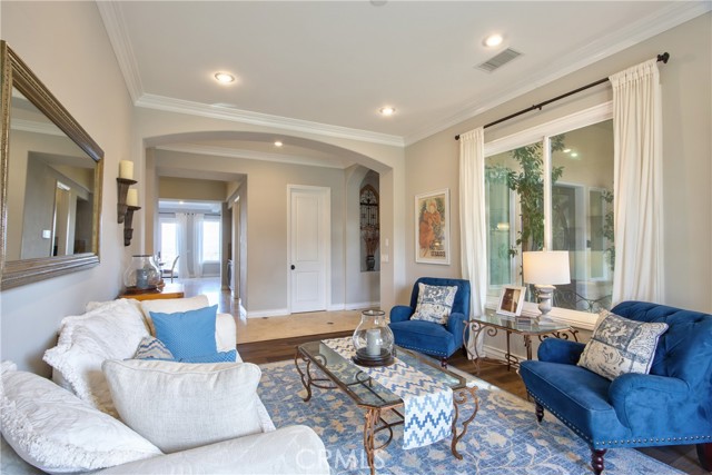 Detail Gallery Image 12 of 74 For 44195 via Horca, Temecula,  CA 92590 - 4 Beds | 3/1 Baths