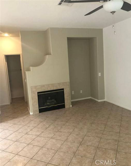 Detail Gallery Image 11 of 28 For 30345 Buccaneer #D,  Murrieta,  CA 92563 - 3 Beds | 2/1 Baths