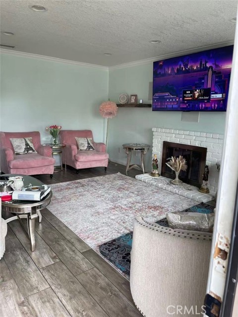 Detail Gallery Image 6 of 19 For 8664 Oak, Rancho Cucamonga,  CA 91730 - 3 Beds | 2 Baths