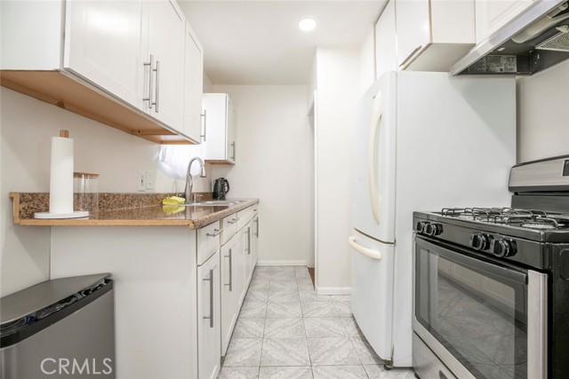 343 Concord Street, Glendale CA: https://media.crmls.org/medias/0986d637-936d-460d-b91f-e1ee6a696954.jpg