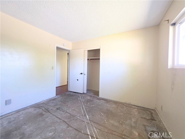 Detail Gallery Image 27 of 33 For 25845 Holly Vista, San Bernardino,  CA 92404 - 3 Beds | 2 Baths