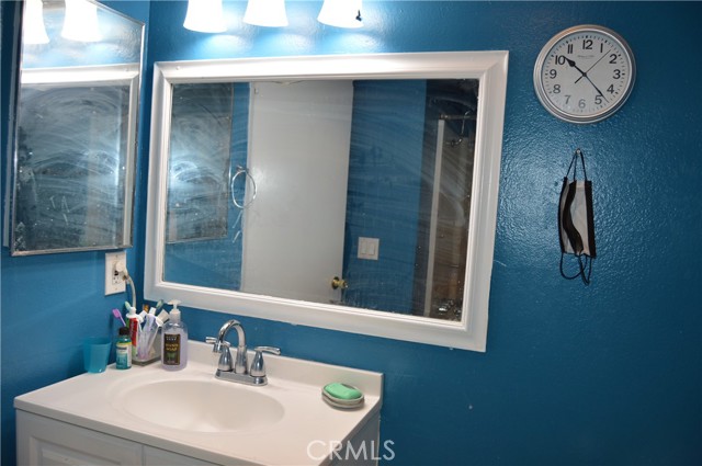 Detail Gallery Image 18 of 21 For 8801 Willis Ave #44,  Panorama City,  CA 91402 - 2 Beds | 1 Baths