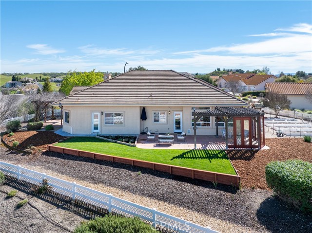 Detail Gallery Image 46 of 54 For 2039 Promontory, Paso Robles,  CA 93446 - 3 Beds | 2/1 Baths