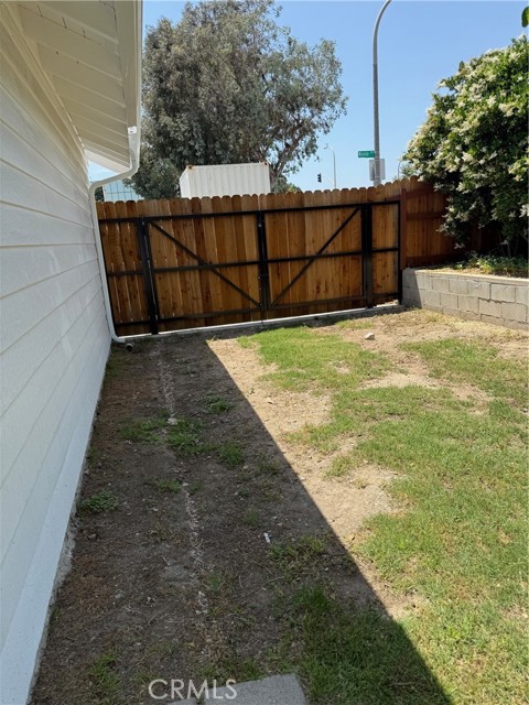 297 N Garfield Avenue, Pasadena CA: https://media.crmls.org/medias/098a3006-ec3e-4b10-99a8-e9f4f6c7c127.jpg