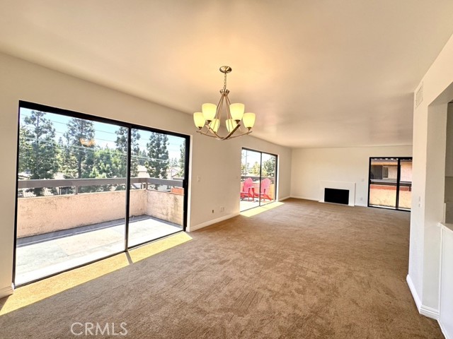 Detail Gallery Image 11 of 40 For 5001 E Atherton St #402,  Long Beach,  CA 90815 - 3 Beds | 2 Baths