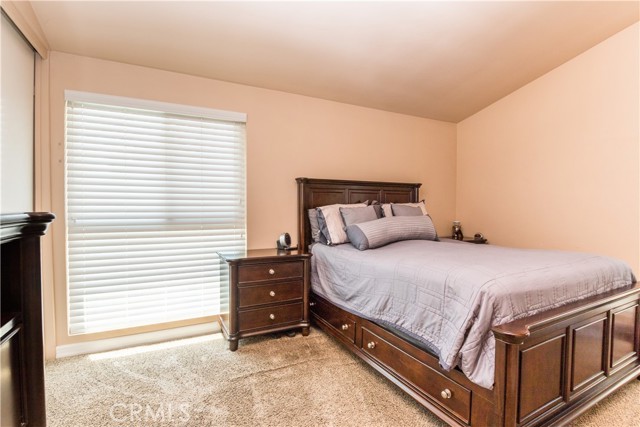 8195 Valley View Street, Buena Park CA: https://media.crmls.org/medias/098a5b4c-f45f-48a7-9813-5d14389a5fa5.jpg