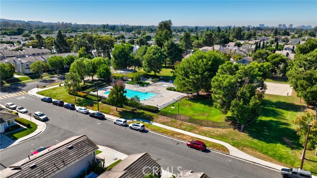 Briarglen Pool and Park