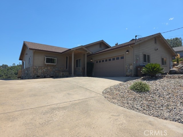 Detail Gallery Image 1 of 20 For 4814 Iroquois, Kelseyville,  CA 95451 - 3 Beds | 2 Baths