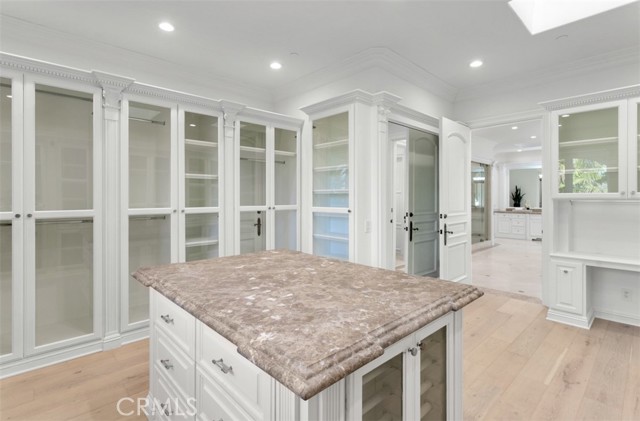 71 Ritz Cove Drive, Dana Point CA: https://media.crmls.org/medias/098c48c5-218f-4f24-b92d-9e3546245f87.jpg