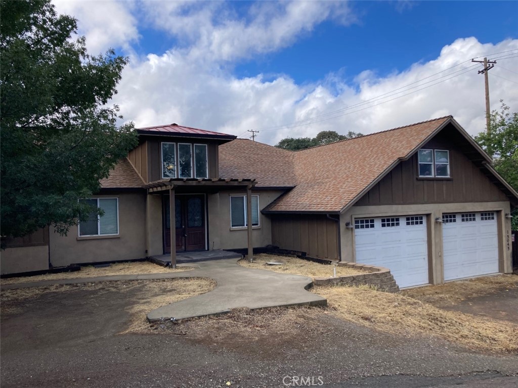 15045 Lakeview Avenue, Clearlake, CA 95422