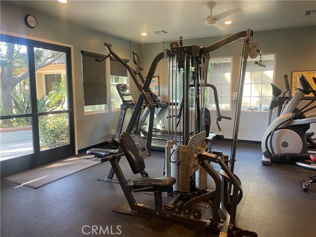 Detail Gallery Image 21 of 23 For 2800 Keller Dr #233,  Tustin,  CA 92782 - 1 Beds | 1 Baths