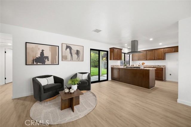 Detail Gallery Image 6 of 30 For 928 Austin Court, Paso Robles,  CA 93446 - 3 Beds | 2 Baths